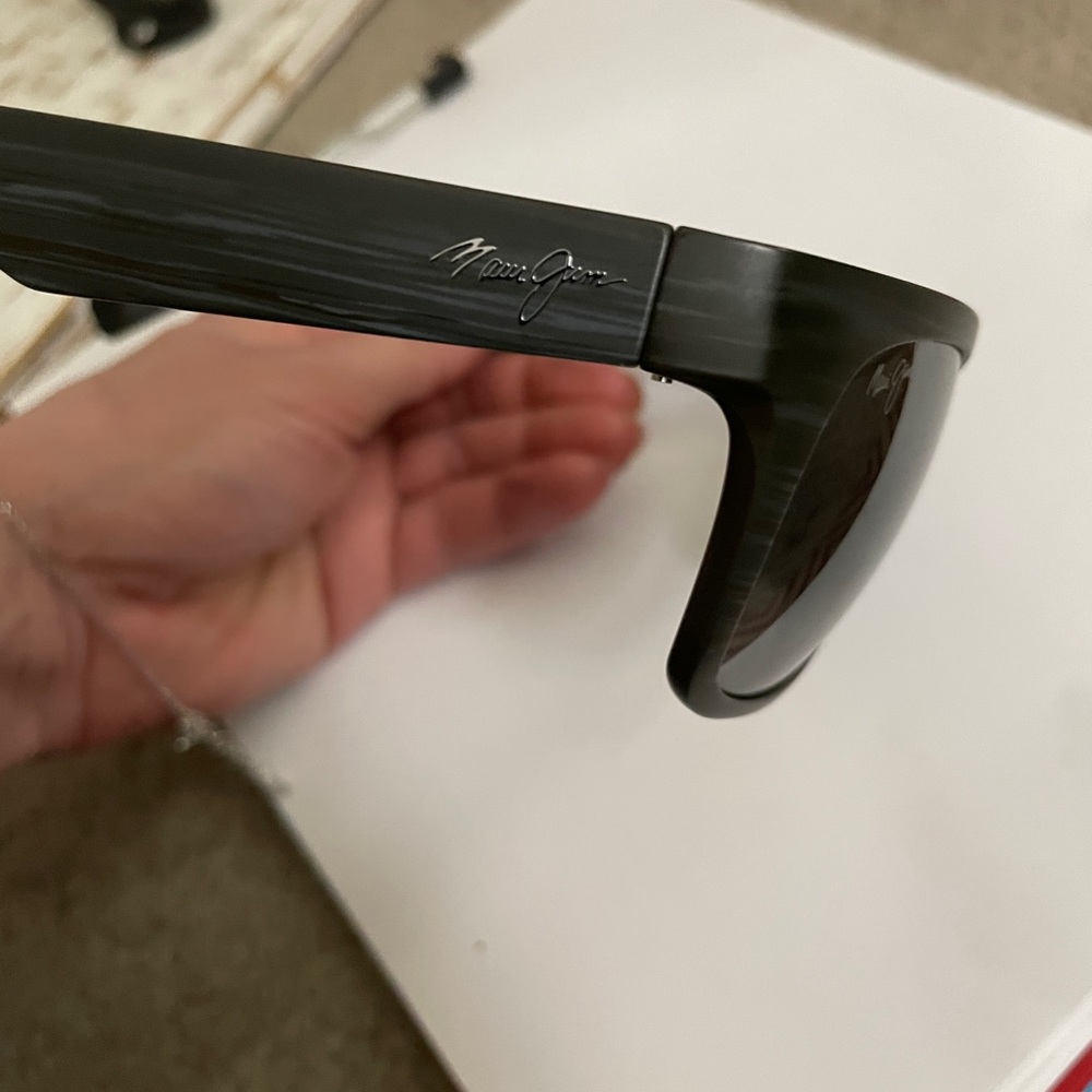 Maui Jim Black Sunglasses